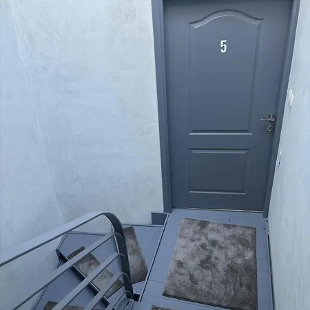 Onethreefive * Rovinj